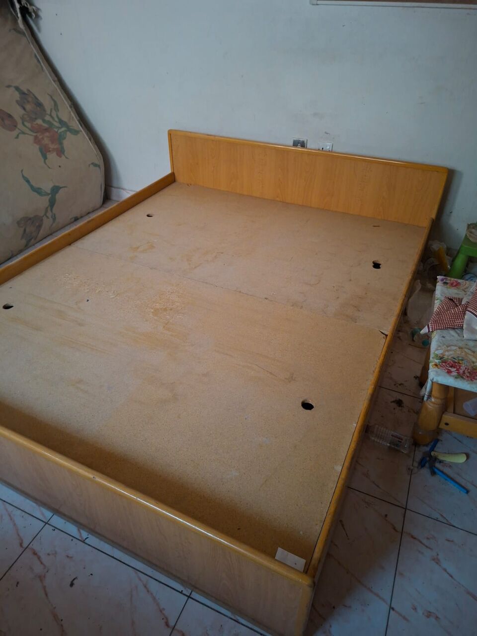 Hara, Household Items, SAR 1,  Cooking Range, American Bed, Almiras, BookShelf For Sale