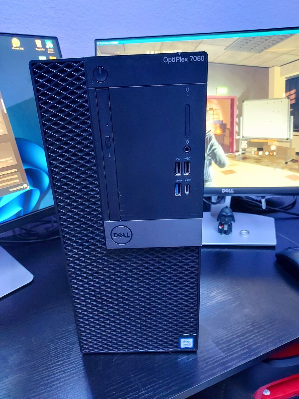 Riyadh, Computers, SAR 1200,  Dell Tower OptiPlex I7-8700 Computer Set.