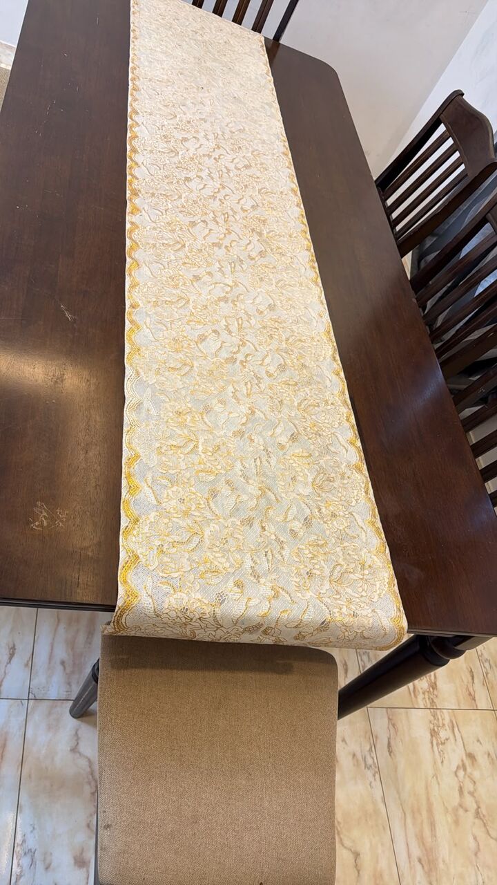 Riyadh, Furniture, SAR 1000,  8 Seater Dining Table (Homecentre)