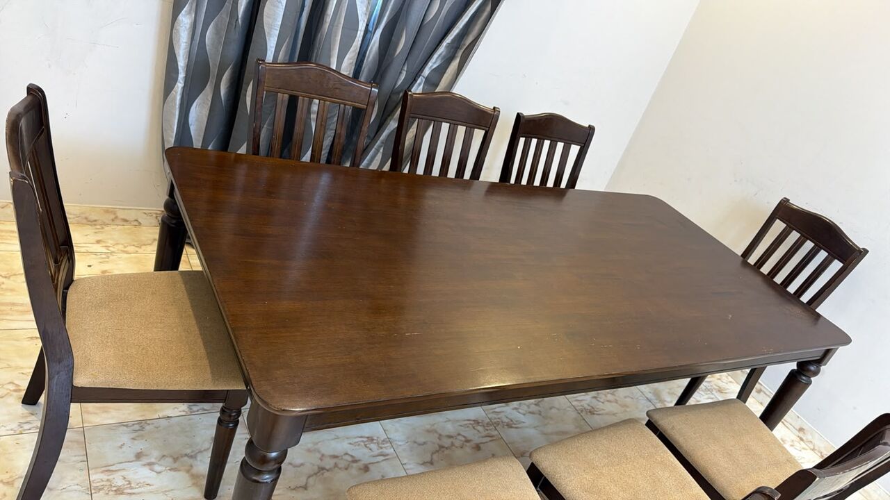 Riyadh, Furniture, SAR 1000,  8 Seater Dining Table (Homecentre)