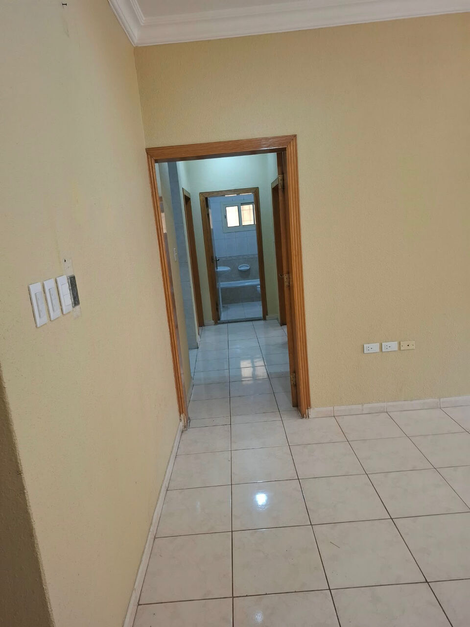 Khobar, Apartments, Flats, Houses & Villas, SAR 24000/year,  2 BR,  Excellent Family Apt. For Rent - Abgaig St. X 21