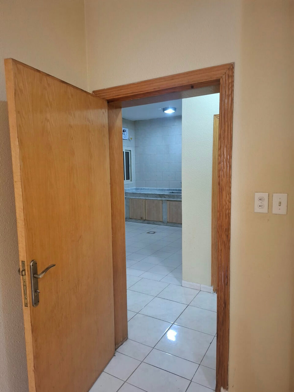 Khobar, Apartments, Flats, Houses & Villas, SAR 24000/year,  2 BR,  Excellent Family Apt. For Rent - Abgaig St. X 21