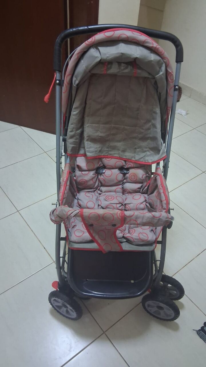 Jubail, Household Items, SAR 600,  3-burner Impex Stove, Single Bed, Kids Cycle And Stroller