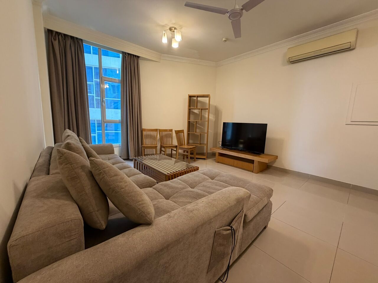 Adliya, Apartments, Flats, Houses & Villas, BHD 300/month,  Furnished,  1 BR,  APARTMENT FOR RENT IN ADLIYA