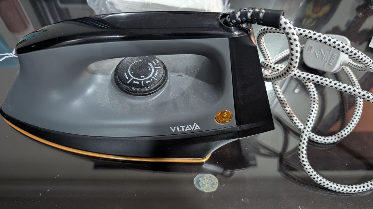 Jubail, Appliances, SAR 50,  Iron On Sale - VLTAVA