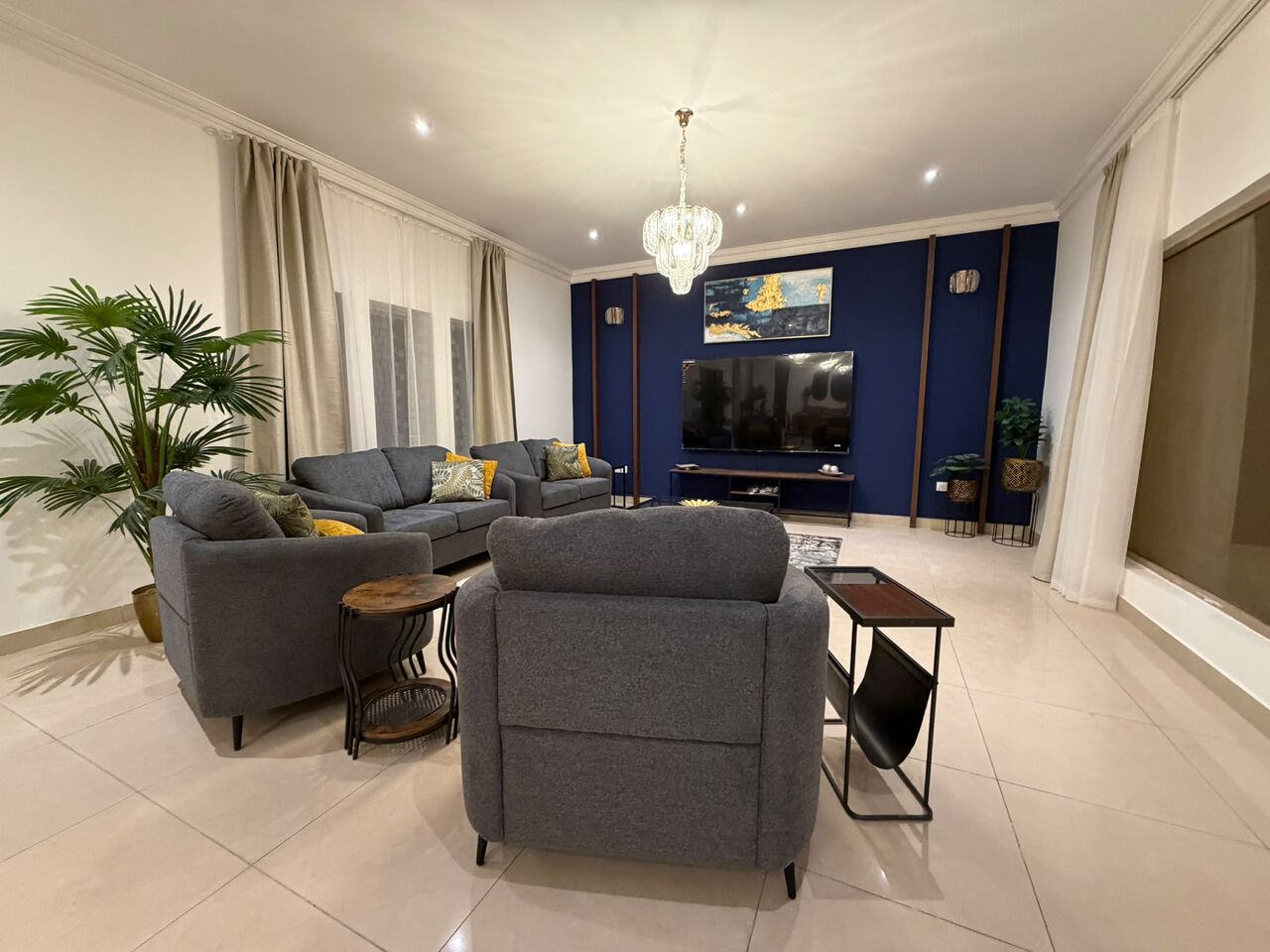 Adliya, Apartments, Flats, Houses & Villas, BHD 1000/month,  Furnished,  3 BR,  3BR LUXURY FULLY FURNISHED COMPOUND VILLA FOR RENT IN ADLIYA
