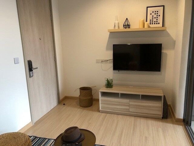 Bangkok, Villas, THB 16000,  29 Sq. Meter,  Whizdom Connect Convenient Peaceful 21st Floor BTS Punnawithi