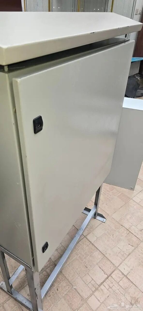 Riyadh, Electrical & Plumbing, SAR 1,  New 400A Main Distribution Board (MDB) &ndash; Schneider Breakers, Alfanar Enclosure