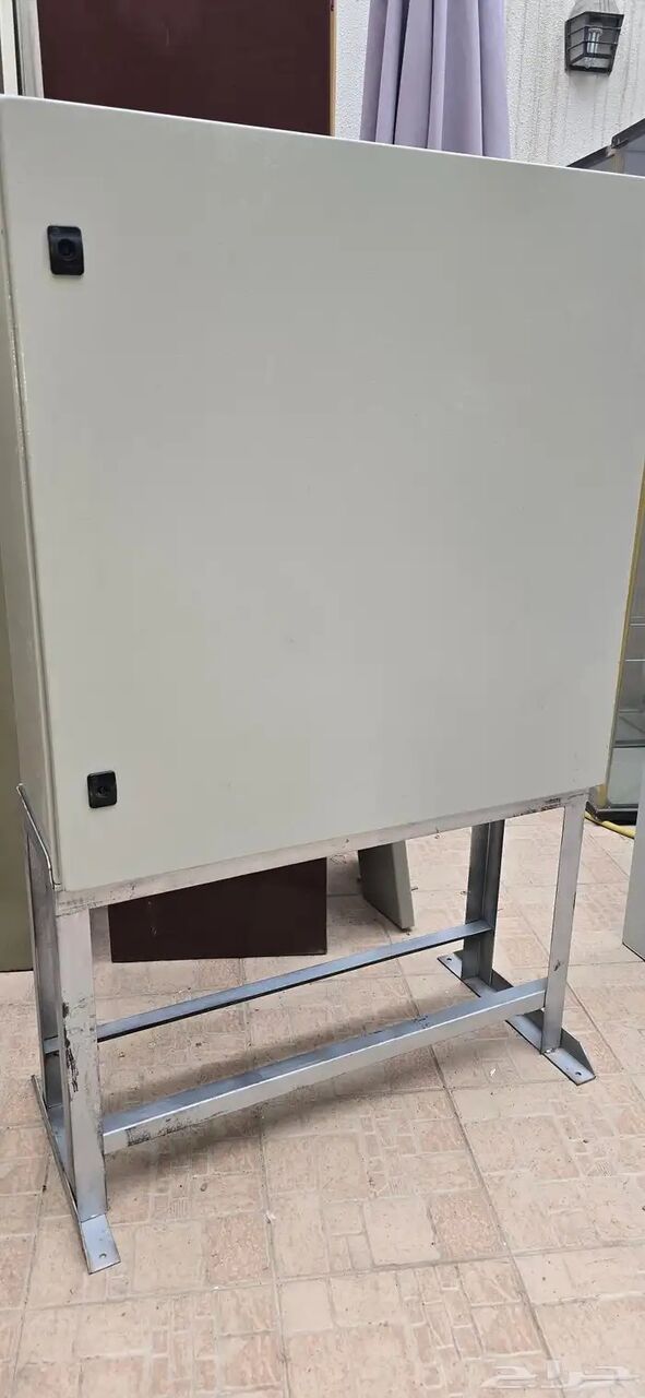 Riyadh, Electrical & Plumbing, SAR 1,  New 400A Main Distribution Board (MDB) &ndash; Schneider Breakers, Alfanar Enclosure