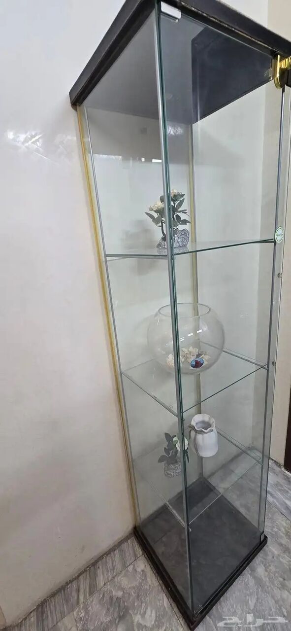 Riyadh, Furniture, SAR 149,  Glass Display Cabinet &ndash; 160 Cm, 3 Glass Shelves