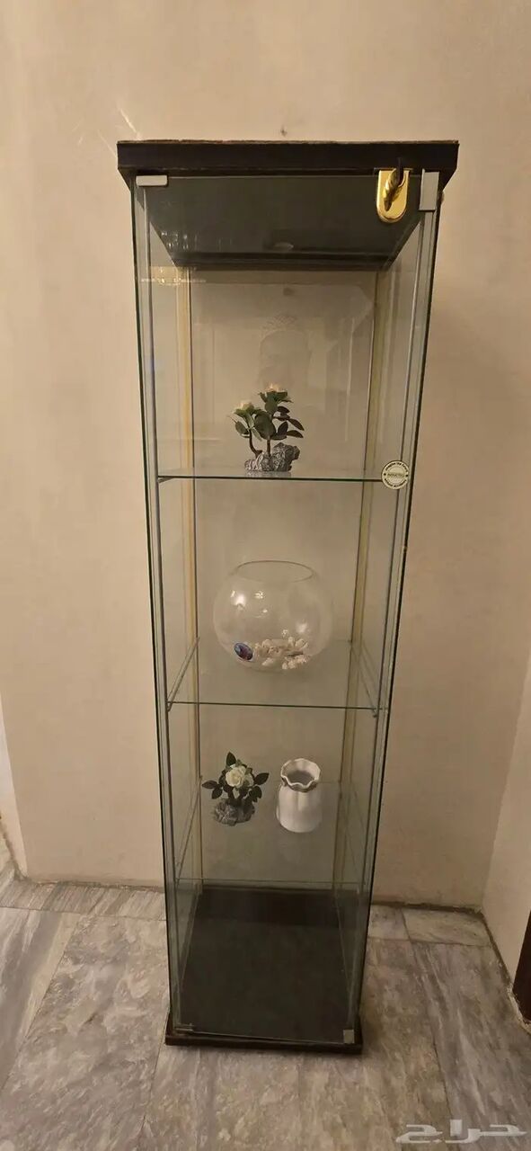 Riyadh, Furniture, SAR 149,  Glass Display Cabinet &ndash; 160 Cm, 3 Glass Shelves