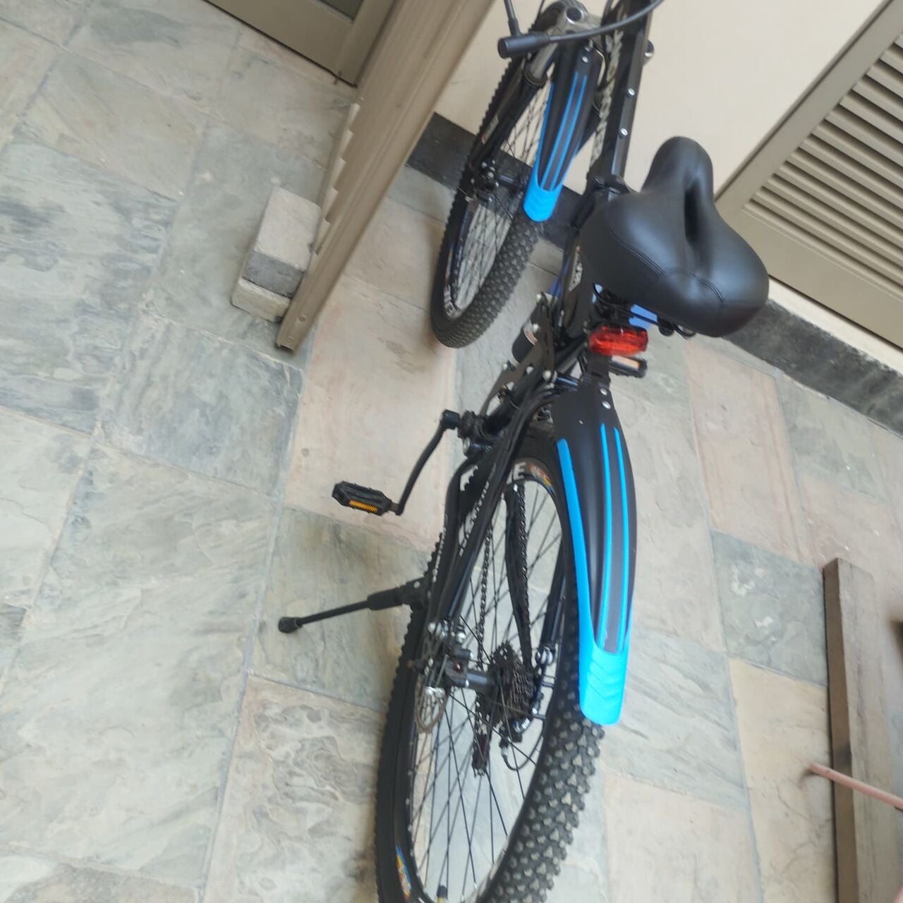 Zinj, Bicycles, BHD 35,  Urgent Sale: Mountain/Road Cycle &ndash; Great Condition