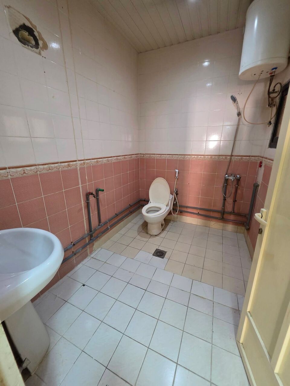 Khobar, Apartments, Flats, Houses & Villas, 4 BR,  🏠 FAMILY APARTMENT FOR RENT 4-bedrooms — 24,000/ SAR Included Water Only