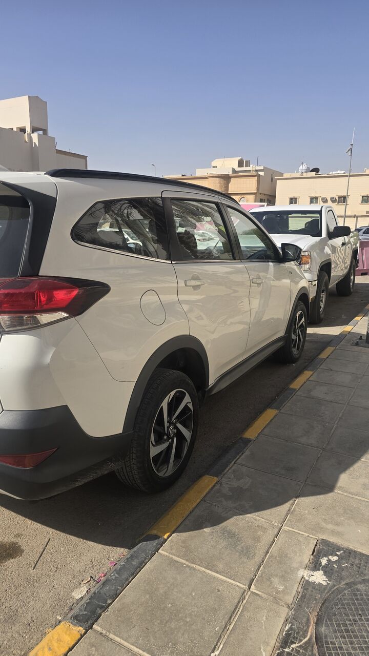Riyadh, Vehicles, Cars & Trucks , SAR 50000,  Toyota SA,  2022,  Automatic,  148000 KM,  Toyota Rush  Familye Used Car