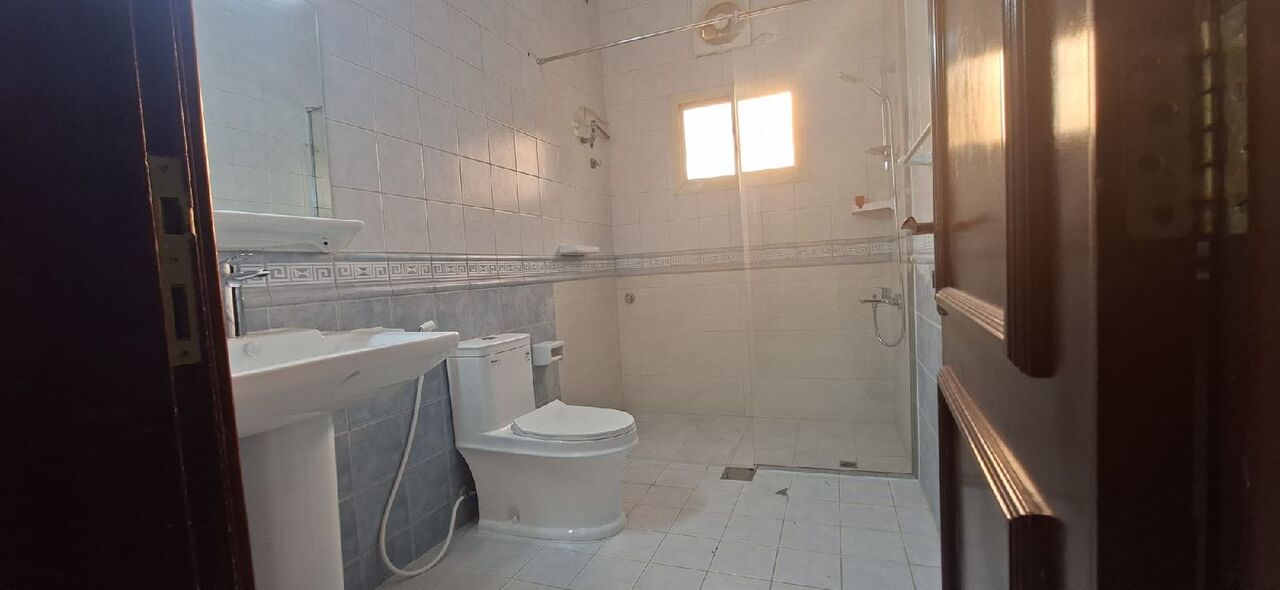 Mahooz, Apartments, Flats, Houses & Villas, BHD 280/year,  1 BR,  Semi Furnished 1 Bedroom 1 Bathroom Big Balcony In With Ewa Flat For Rent