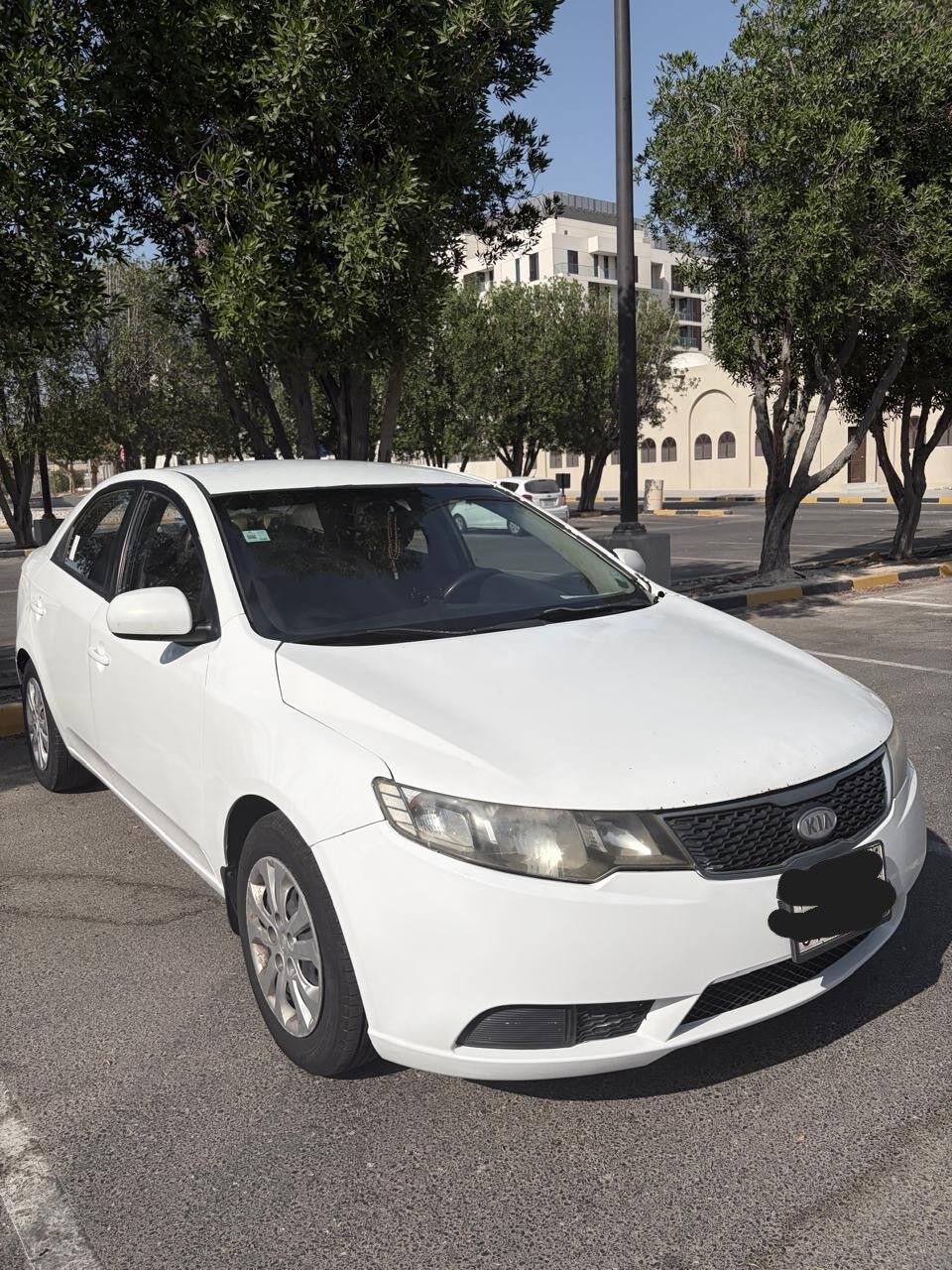 Dhahran, Vehicles, Cars & Trucks , SAR 20000,  KIA Cerato,  2012,  Automatic,  301000 KM,     &ndash; White &ndash; Dhahran