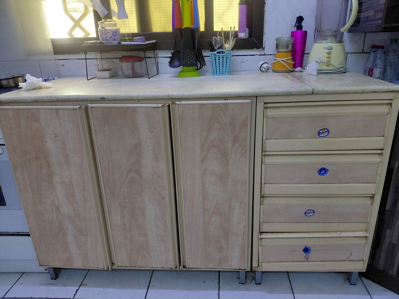 Jeddah, Household Items, SAR 500,  2 Sets Kitchen Cabinet (Urgent)