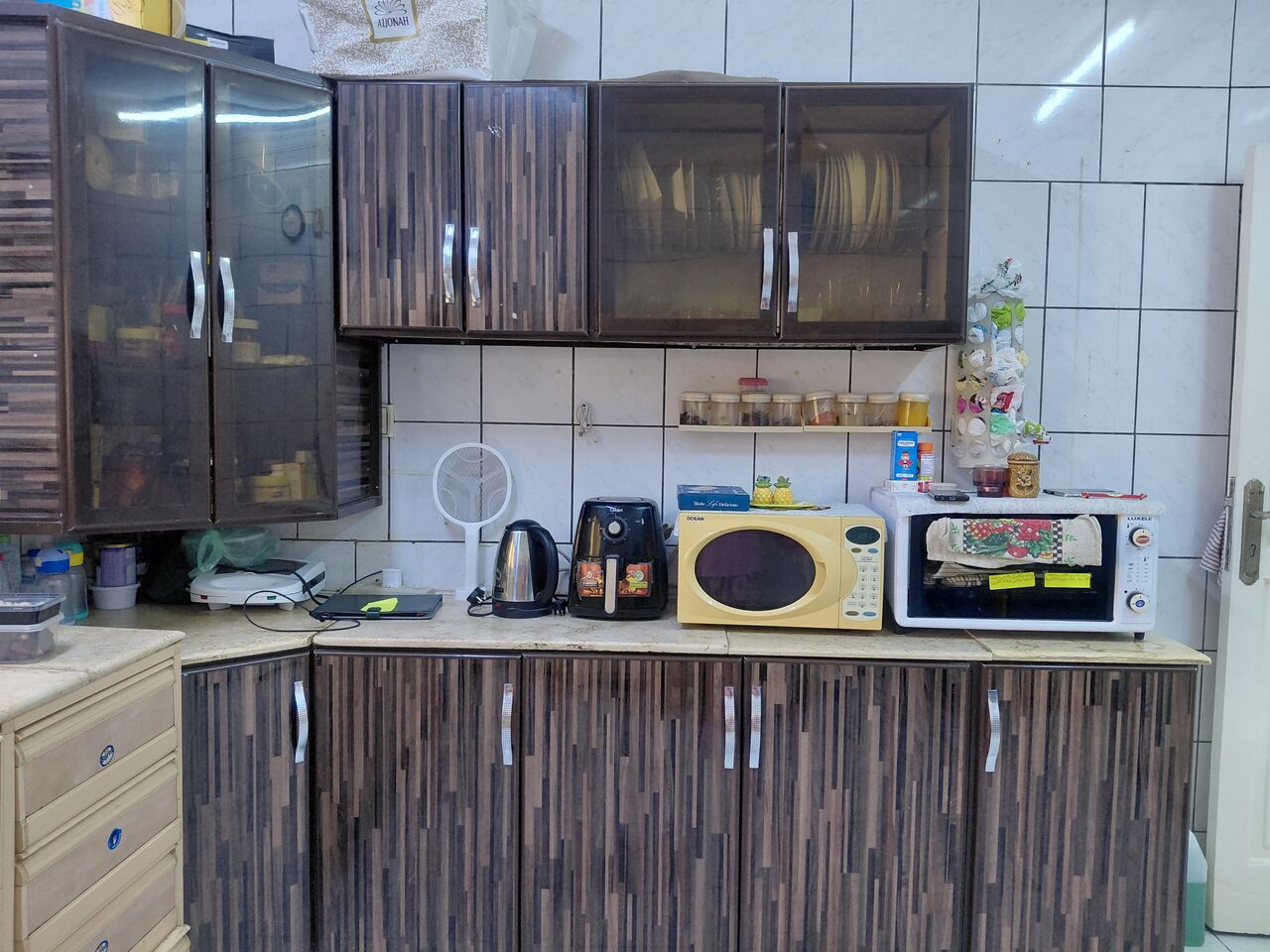 Jeddah, Household Items, SAR 500,  2 Sets Kitchen Cabinet (Urgent)