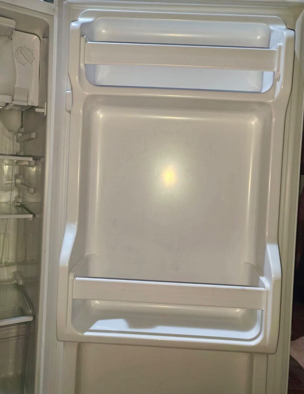 Riyadh, Household Items, SAR 650,  Refrigerator Medium, Matters Single Bed And  OfficeTable