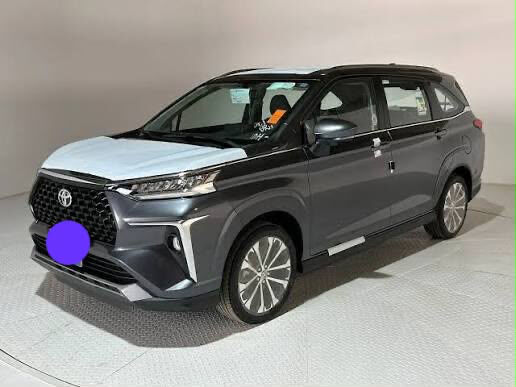 Riyadh, Vehicles, Cars & Trucks , SAR 77000,  Toyota Fortuner,  2025,  Automatic,  26000 KM,  Toyota Veloz Excellent Condition For Sale