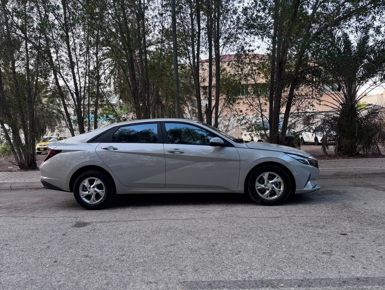 Manama, Vehicles, Cars & Trucks , BHD 5800,  Hyundai Elantra,  2024,  Automatic,  58809 KM,    MODEL WITH  WELL-MAINTAINED CONDITION