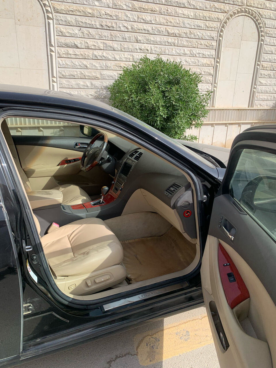Riyadh, Vehicles, Cars & Trucks , SAR 27000,  Lexus ES 350,  2008,  Automatic,  333000 KM,