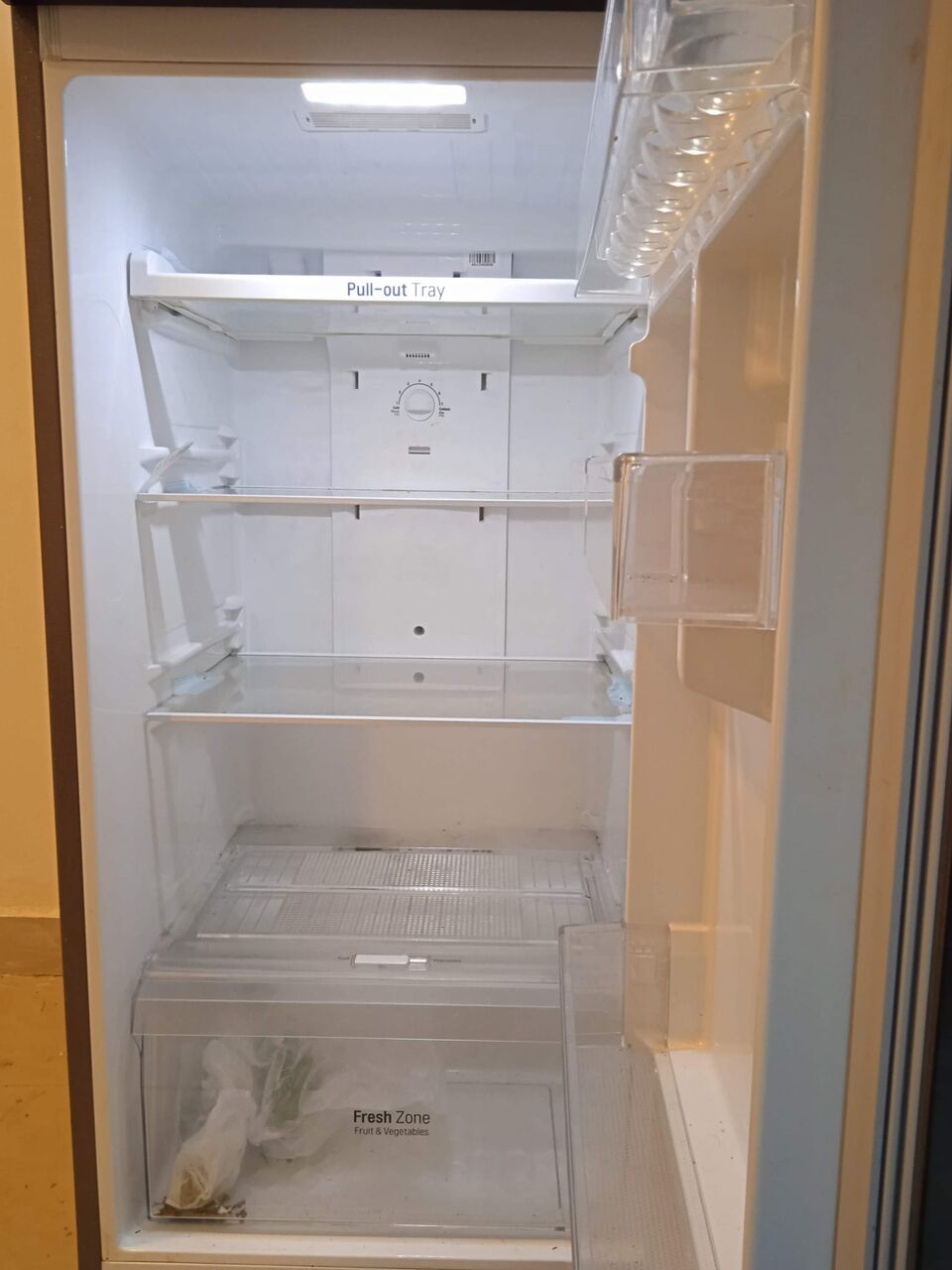 Manama, Electronics, BHD 88,  For Sale: LG Refrigerator &ndash; Model GN-B422SQCB