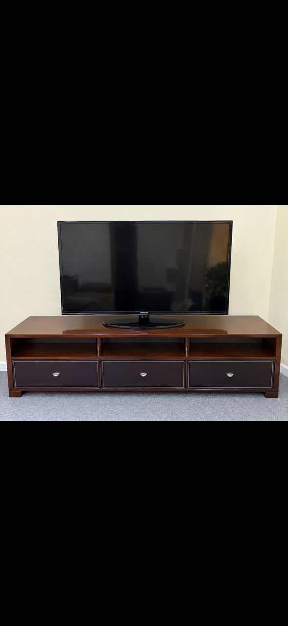 Al Salam, Air Conditioners, SAR 600,  TV Stand For Sale