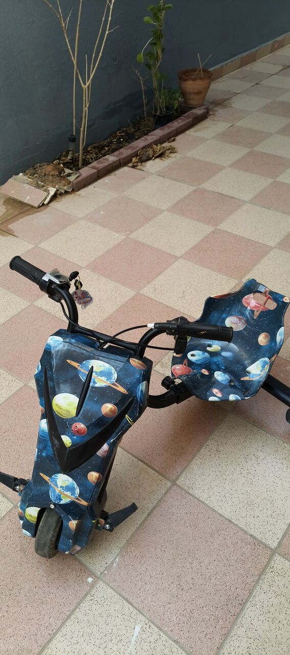 Olaya, Toys & Games, SAR 250,  Kids Electric Drift Car - Rarely Used Like New