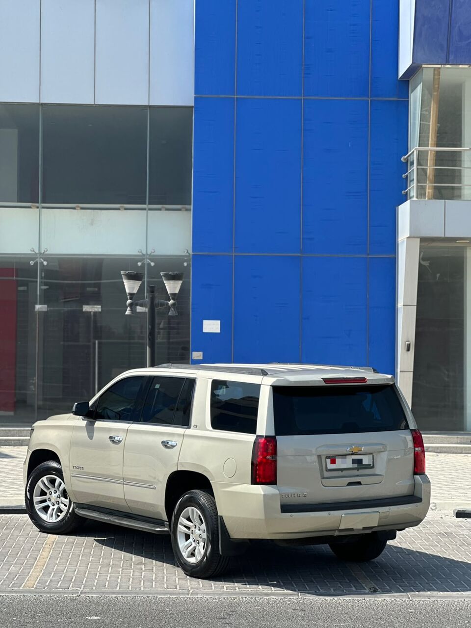 Riffa, Vehicles, Cars & Trucks , BHD 6800,  CHEVROLET TAHOE LS 2015 GOLD,  2015,  Automatic,  230000 KM,
