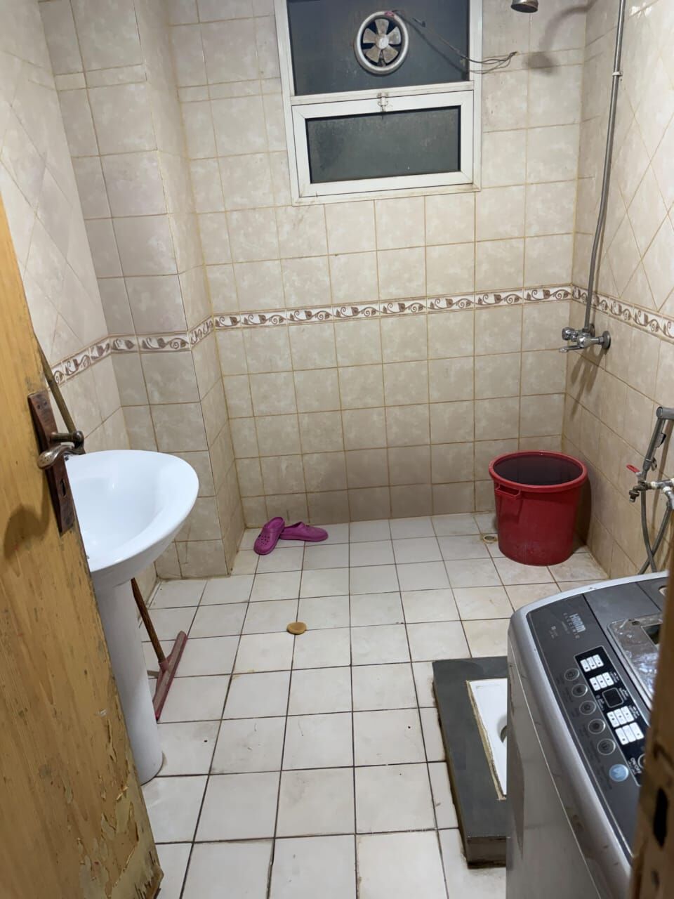 Al Shemaysi, Apartments, Flats, Houses & Villas, SAR 2500/month,  Furnished,  3 BR,  ,2 Washrooms, Kitchen, Living Room & Allocated Car Parking