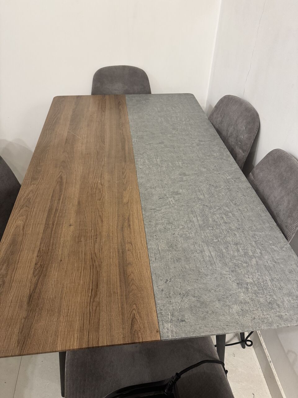 Al Malaz, Furniture, SAR 500,  Dinning Table With 5 Chairs