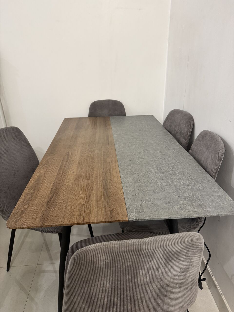 Al Malaz, Furniture, SAR 500,  Dinning Table With 5 Chairs