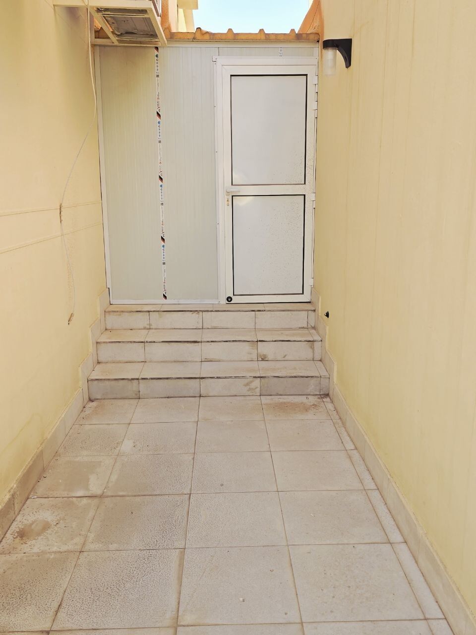 Riyadh, Materials, SAR 2500,  Used 5 Cm Sandwich Panels With Door, Window & Roof | ساندويتش بانل مستعمل 5 سم