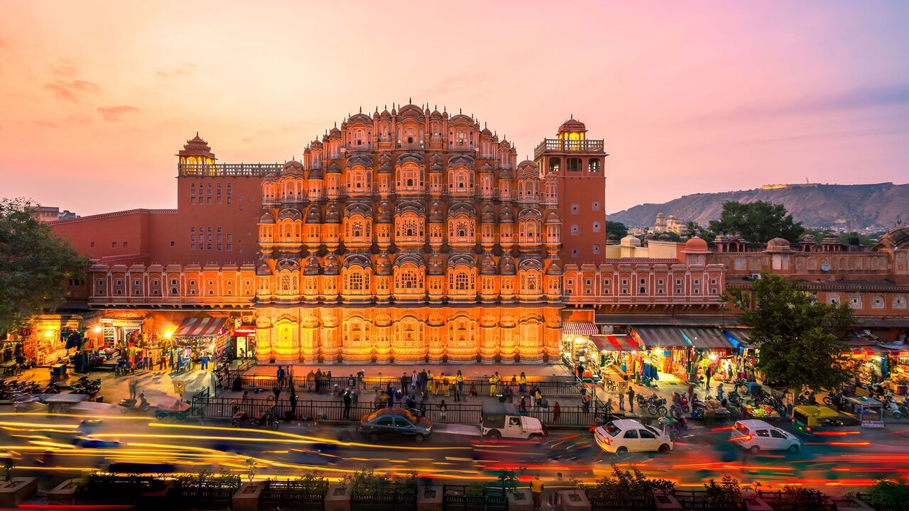 Noida, Travel, Looking For The Best Tour Company In Delhi? Choose Happy Miles Journey