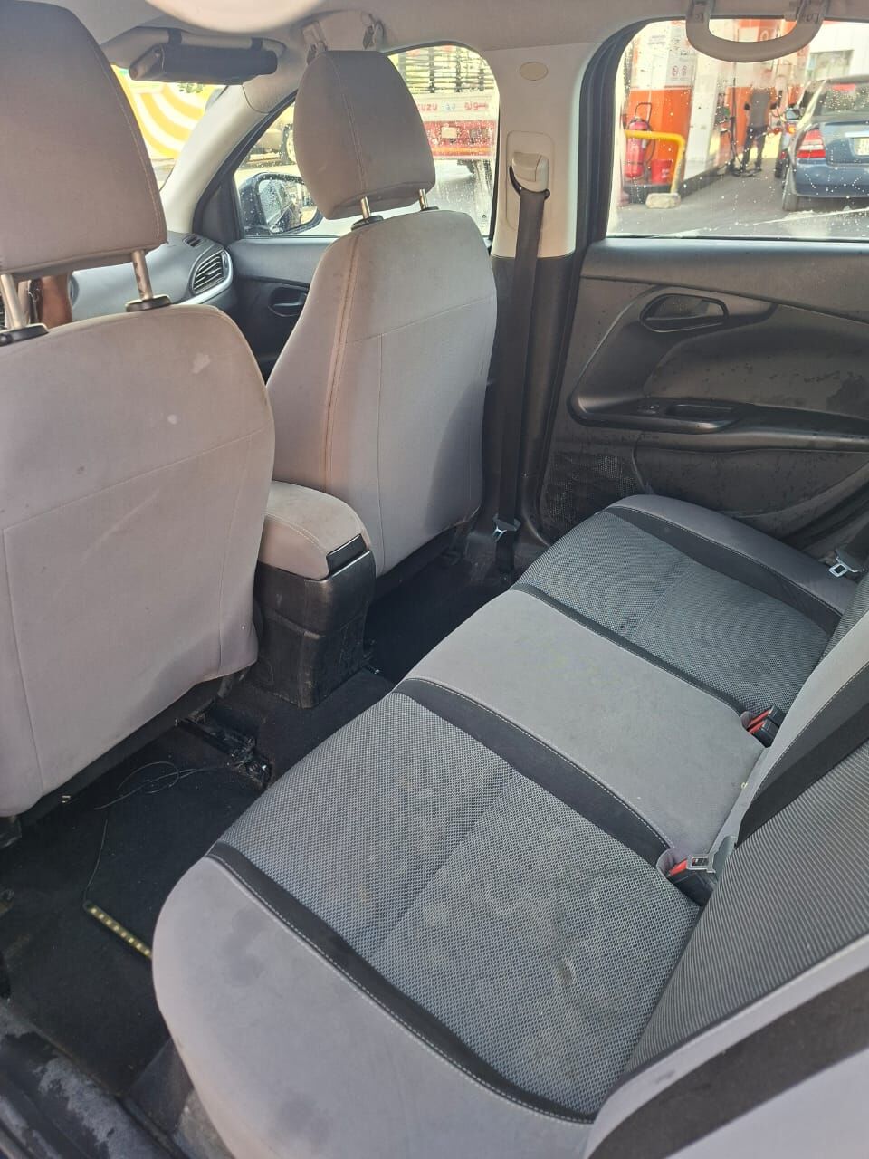 Riyadh, Vehicles, Cars & Trucks , SAR 19000,  Dodge Neon,  2017,  Automatic,  184529 KM,  --19000 SR Negotiable