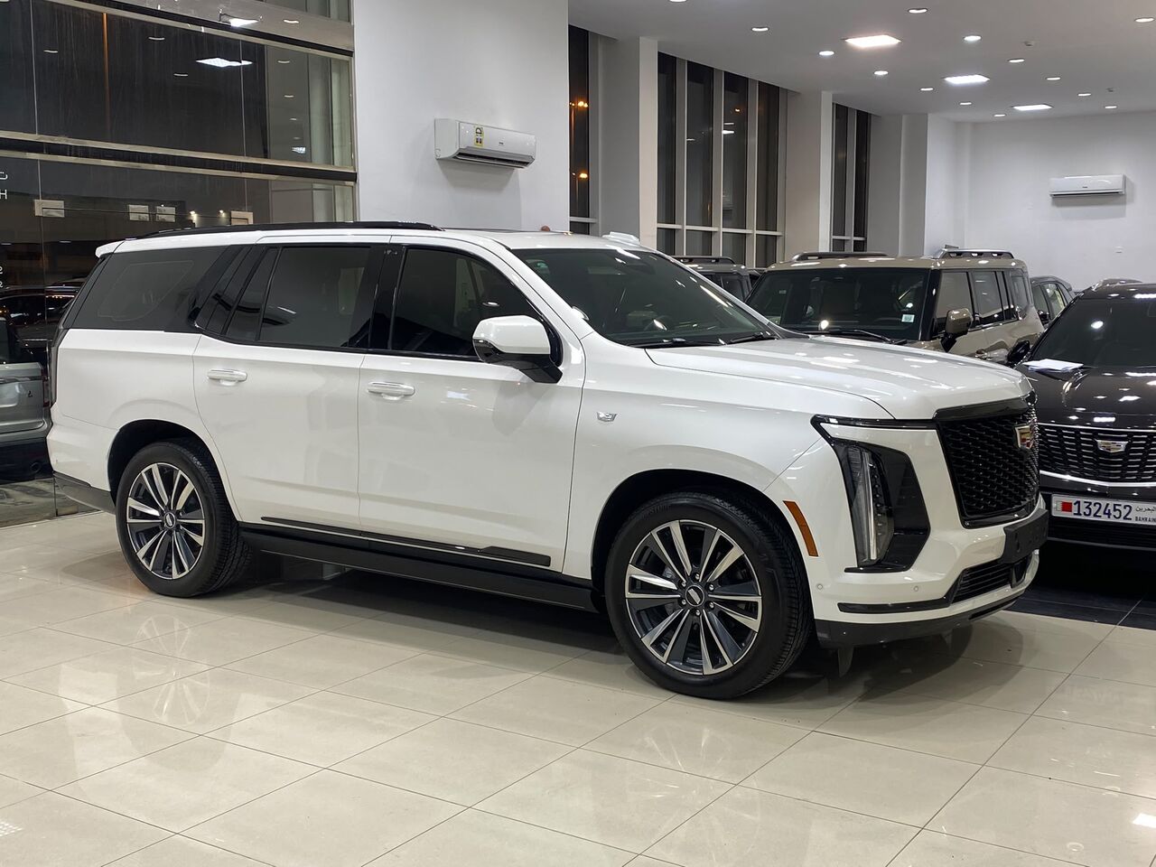 Manama, Vehicles, Cars & Trucks , BHD 43000,  Cadillac Escalade 600,  2025,  Automatic,  3650 KM,   /  (White)