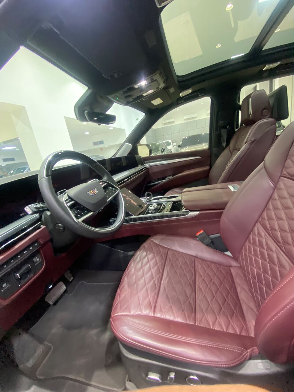 Manama, Vehicles, Cars & Trucks , BHD 43000,  Cadillac Escalade 600,  2025,  Automatic,  3650 KM,   /  (White)