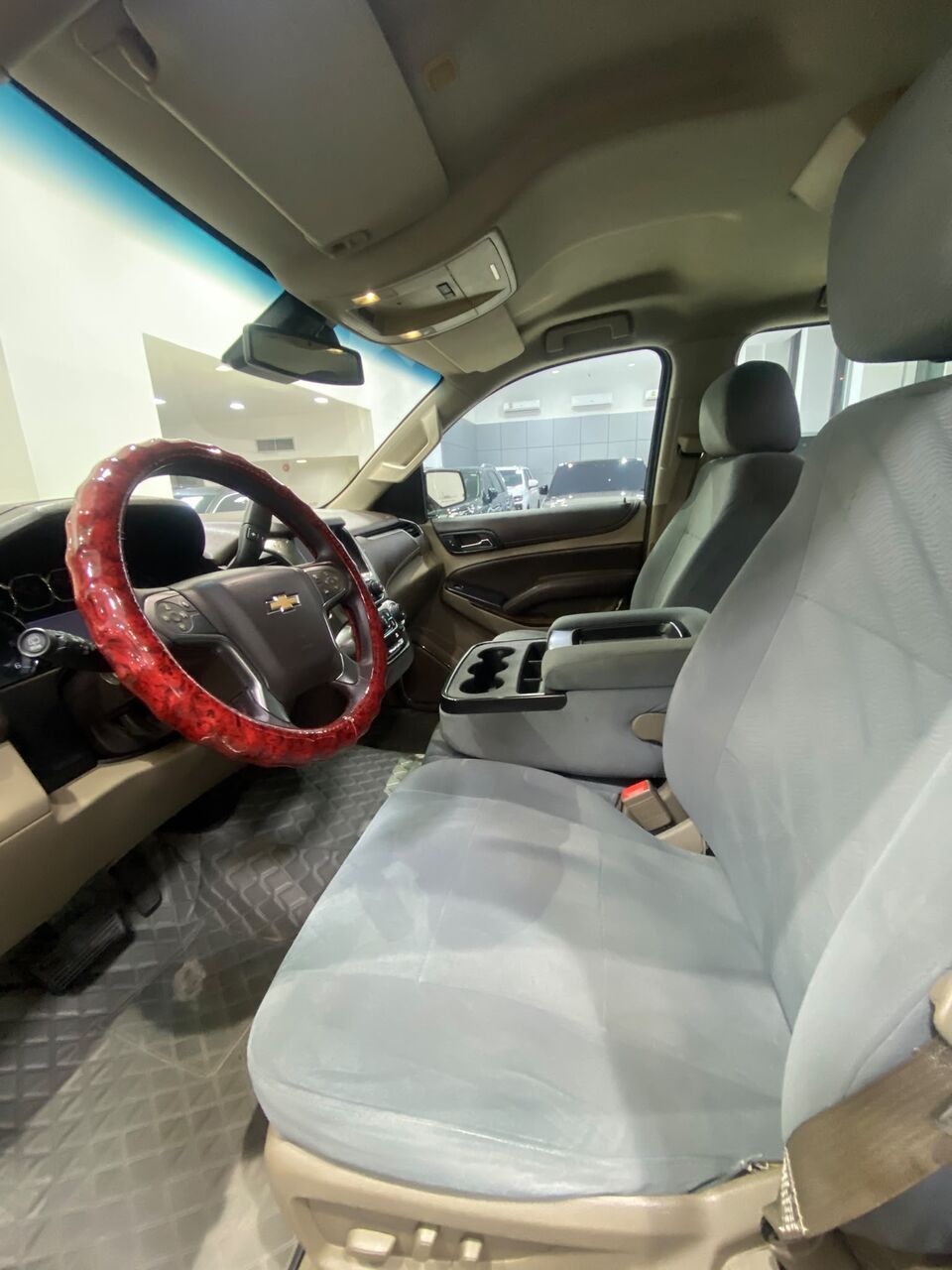 Manama, Vehicles, Cars & Trucks , BHD 7500,  Chevrolet Tahoe LS,  2016,  Automatic,  178350 KM,    (Gold)