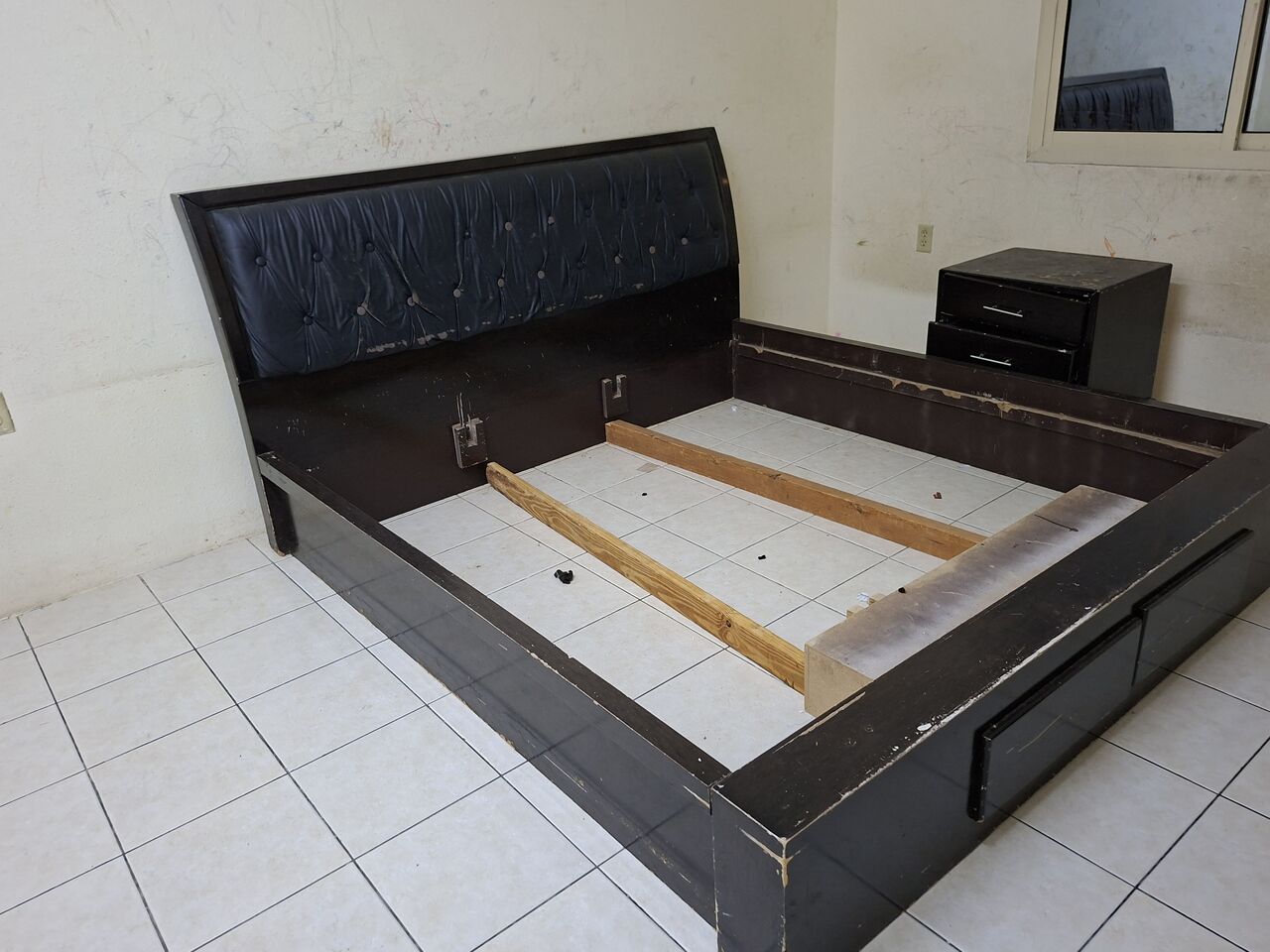 Khobar, Furniture, Sofa And Bed Set For Free