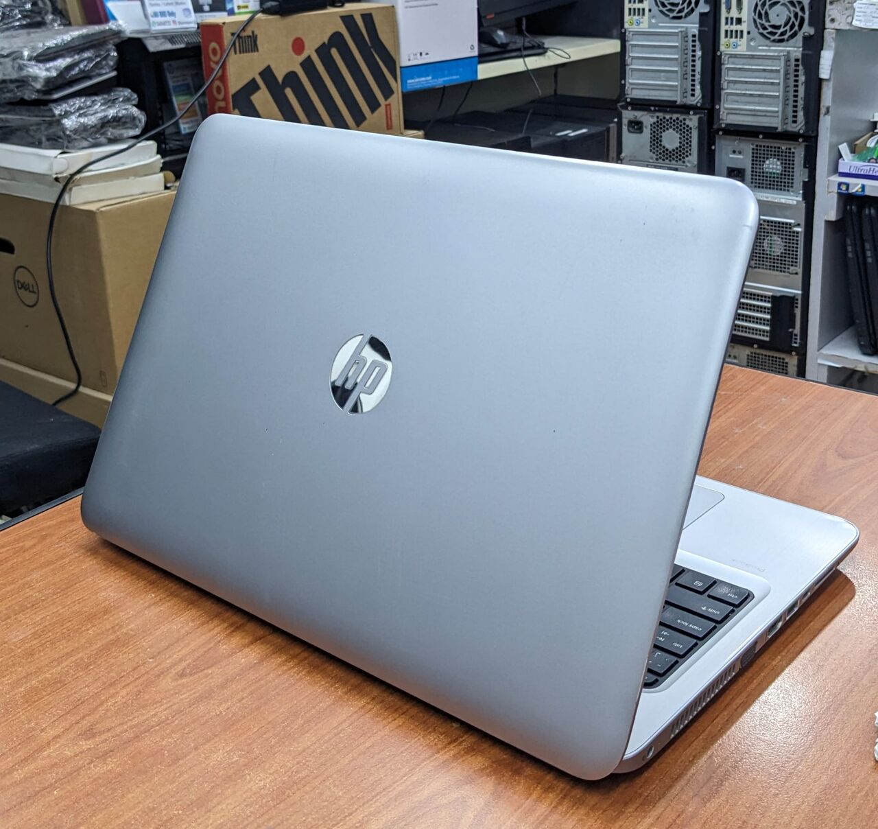 Manama, Computers, BHD 105,  HP Intel Core I7 7th Gen Laptop 8GB RAM 256GB M.2 SSD + 320GB HDD (SSD 35x Time Fast)