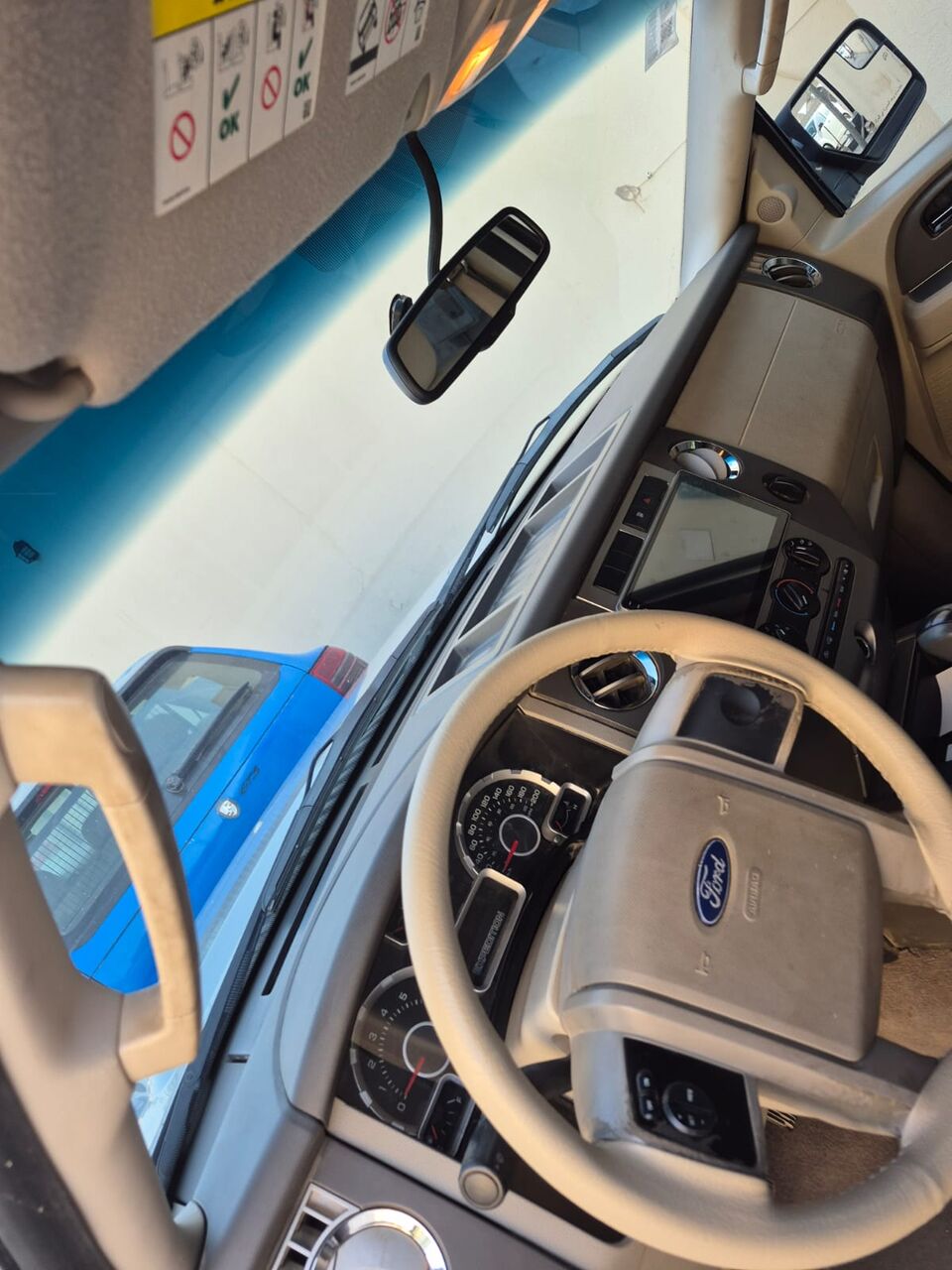 Riyadh, Vehicles, Cars & Trucks , SAR 27000,  Ford Expedition EL,  2012,  Automatic,  300 KM,  Used  Ford Expedition For Sale