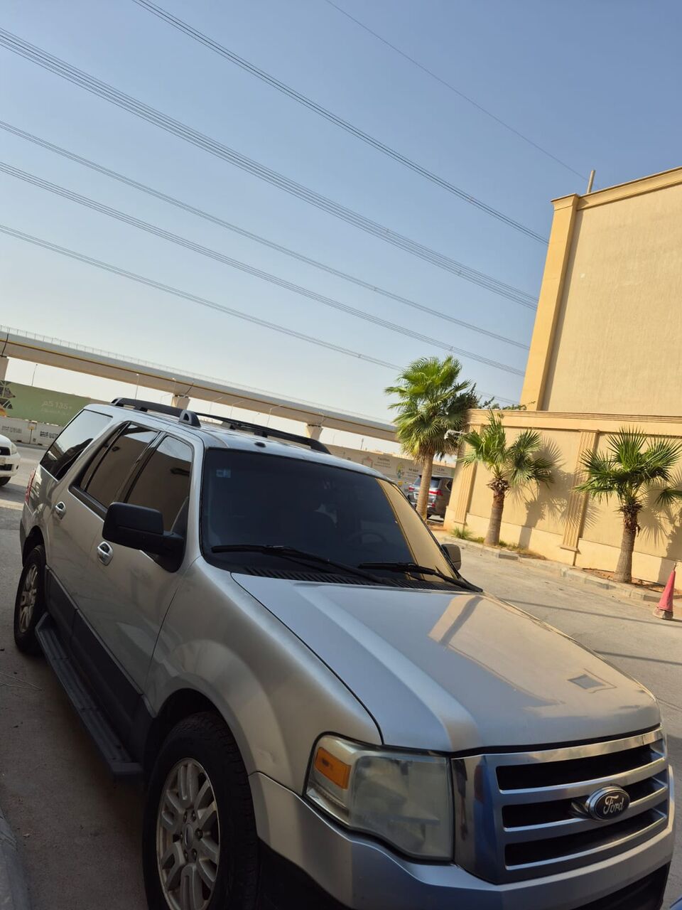 Riyadh, Vehicles, Cars & Trucks , SAR 27000,  Ford Expedition EL,  2012,  Automatic,  300 KM,  Used  Ford Expedition For Sale