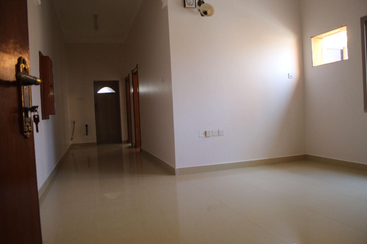 Budaiya, Housing Exchanges, BHD 140/month,  2 BR,  Fat For Rent