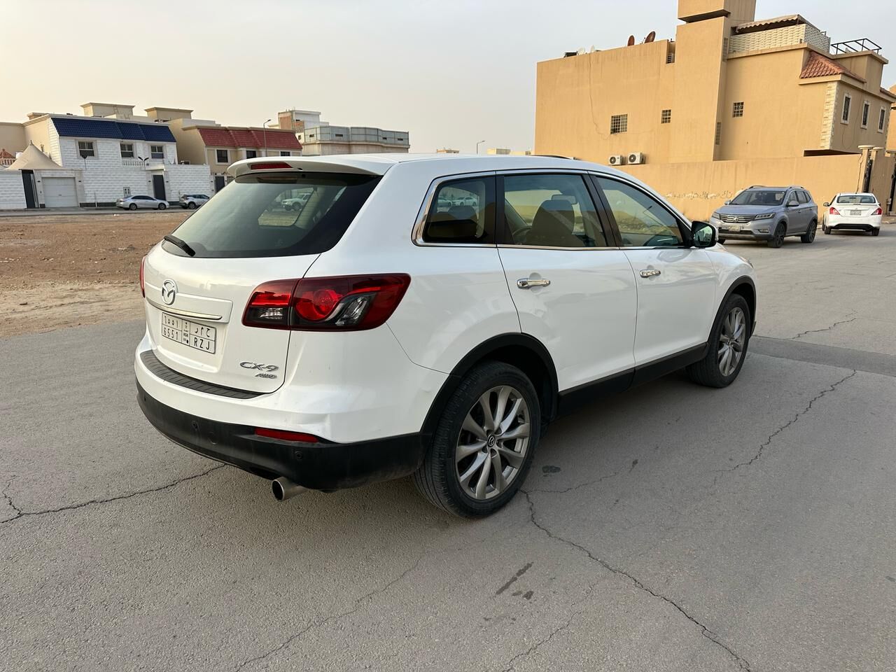 Riyadh, Vehicles, Cars & Trucks , SAR 33000,  Mazda CX-9,  2015,  Automatic,  245000 KM,   Full Option For Sale