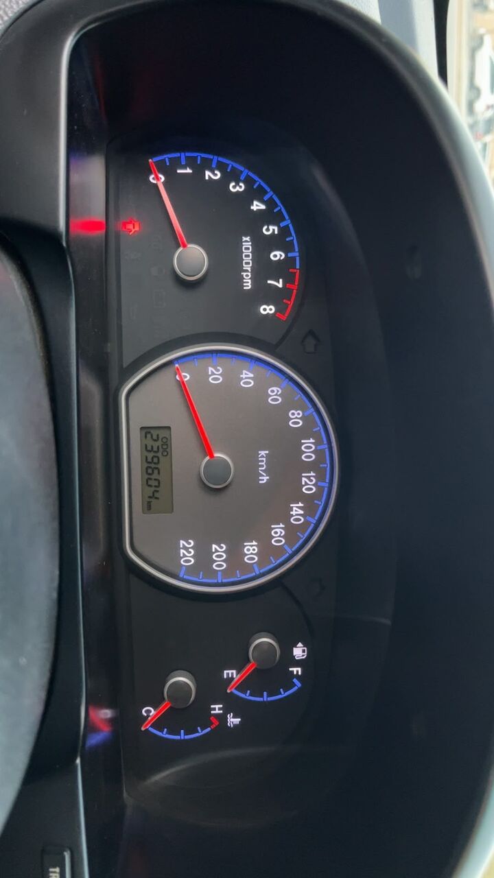 Dhahrat Laban, Vehicles, Cars & Trucks , SAR 12700,  HYUNDAI ELENTRA,  2009,  Manual,  239604 KM,  For Sale