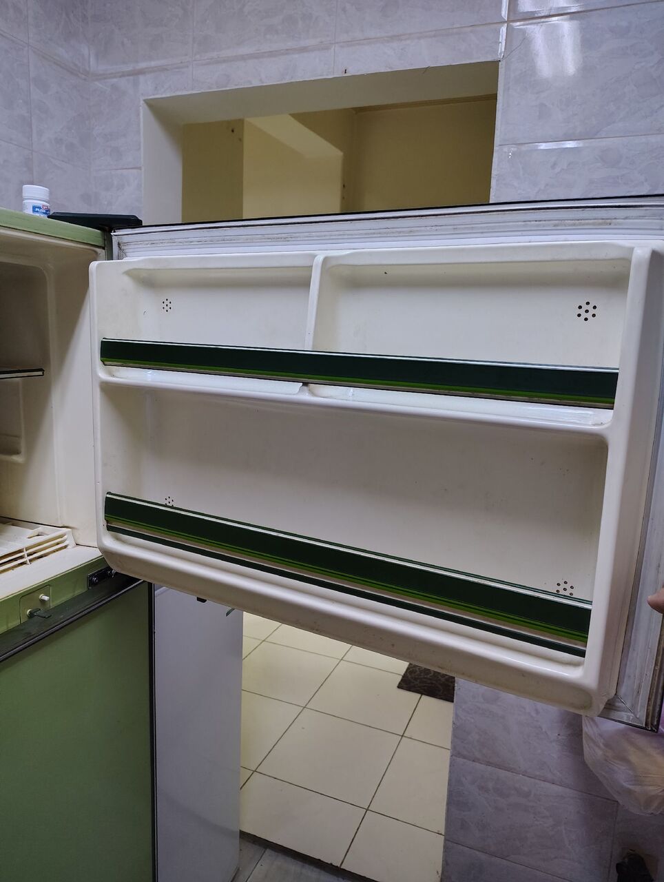 Al Khobar Al Shamalia, Air Conditioners, SAR 500,  HITACHI FRIDGE