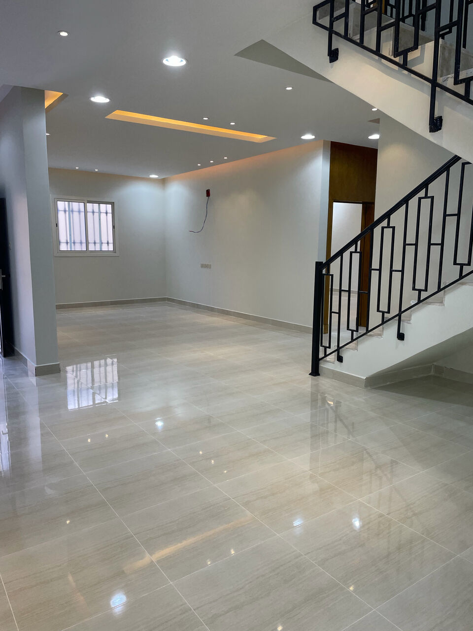 Al Kharj, Apartments, Flats, Houses & Villas, SAR 28500/year,  5 BR,  Spacious Ground-Floor 1.5-Story Family Villa In Al-Safa, Al-Kharj