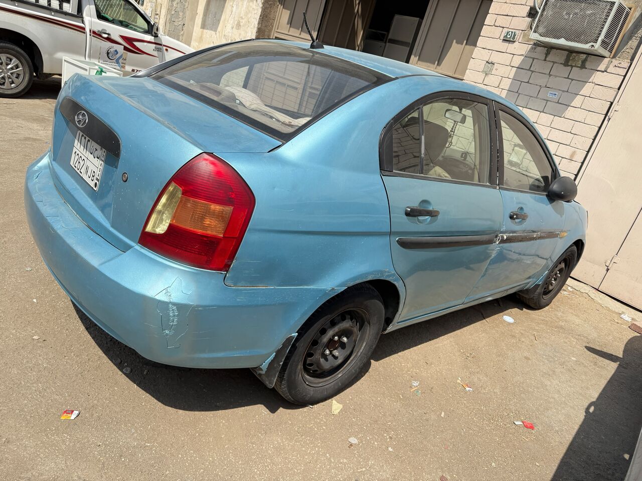Riyadh, Vehicles, Cars & Trucks , SAR 8000,  Hyundai Accent,  2010,  Manual,  650000 KM,  Good Condition