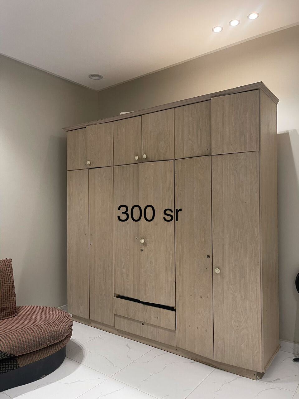 Jeddah, Furniture, SAR 1,  House Hold Items For Sale
